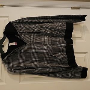 Lightweight Women hooded zipper jacket